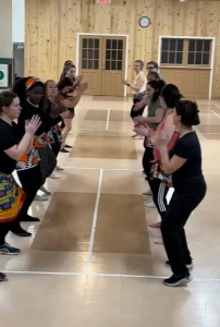 Une expérience de danse, de connexion et de gratitude à Batiscan